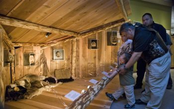 Museum Afognak & Alutiiq: Pembaruan Budaya di Pulau Kodiak